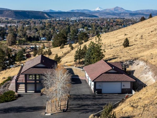 2717 SE Hill Street, Prineville, OR 97754