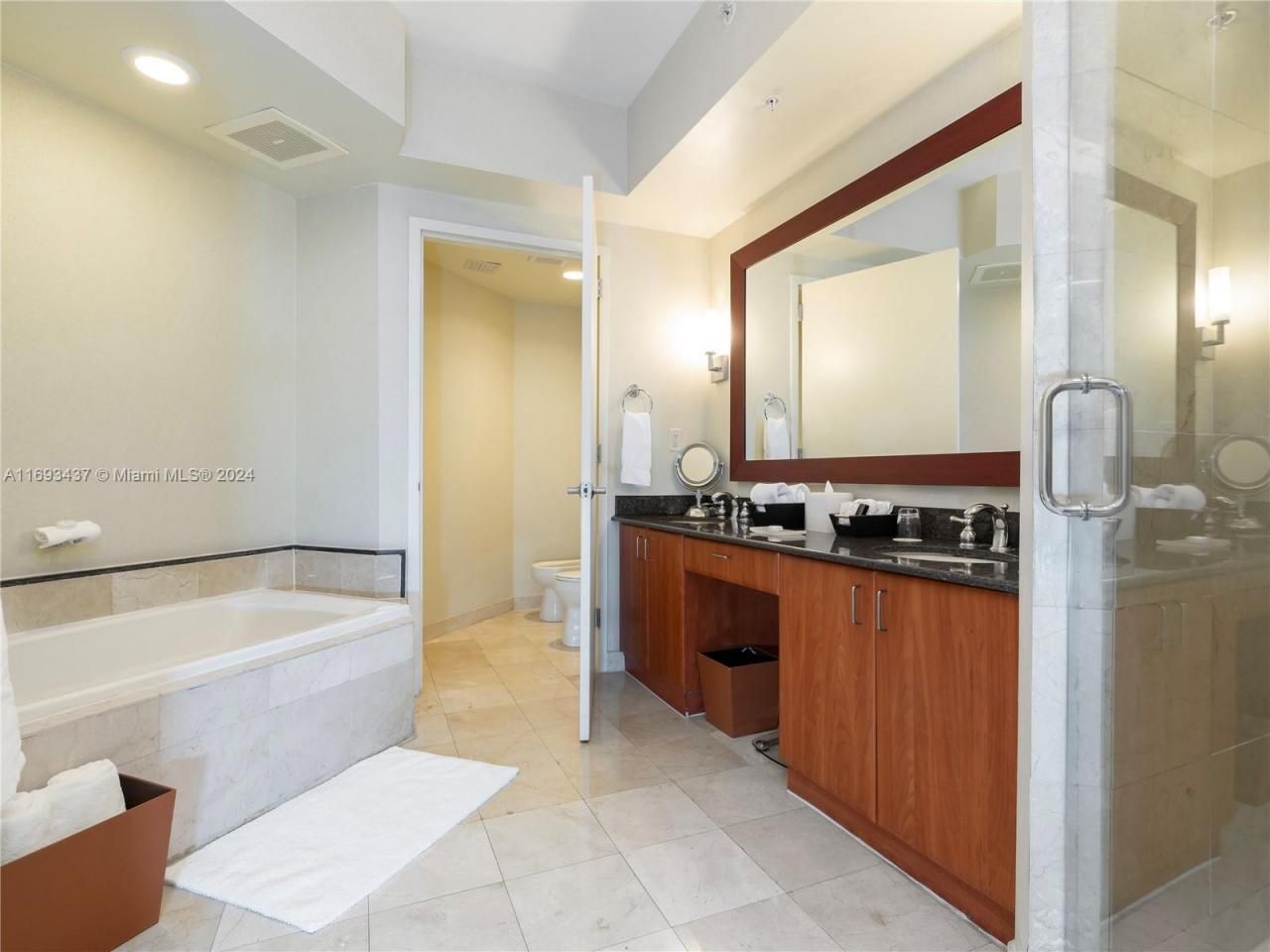 18001 Collins Ave, Unit 714-715, Sunny Isles Beach, FL 33160 Photo