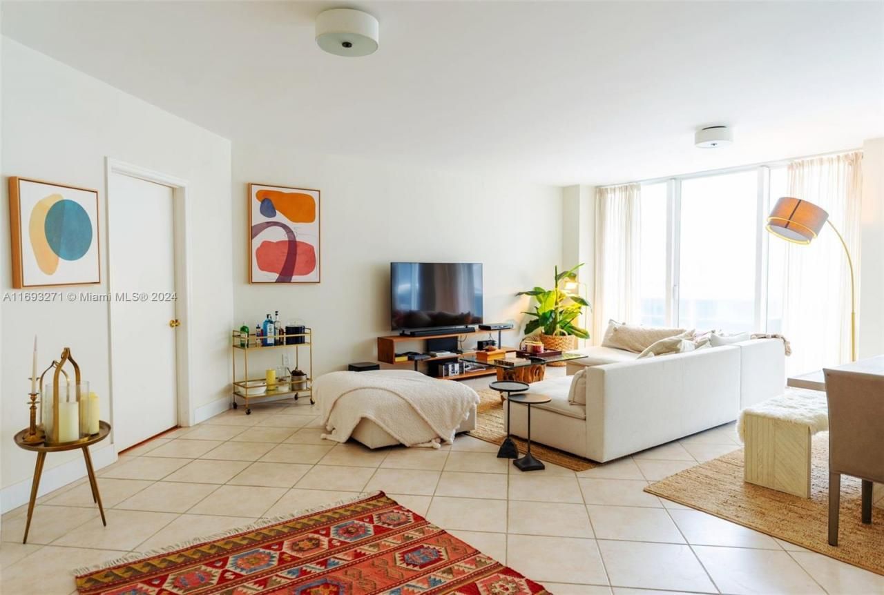 9595 Collins Ave, Unit N9-C, Surfside, FL 33154 Photo