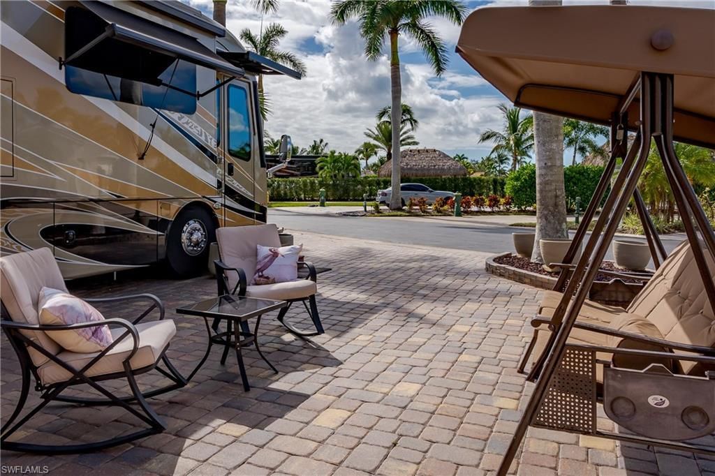 13446 Ladyfish Ln, Naples, FL 34114 Photo