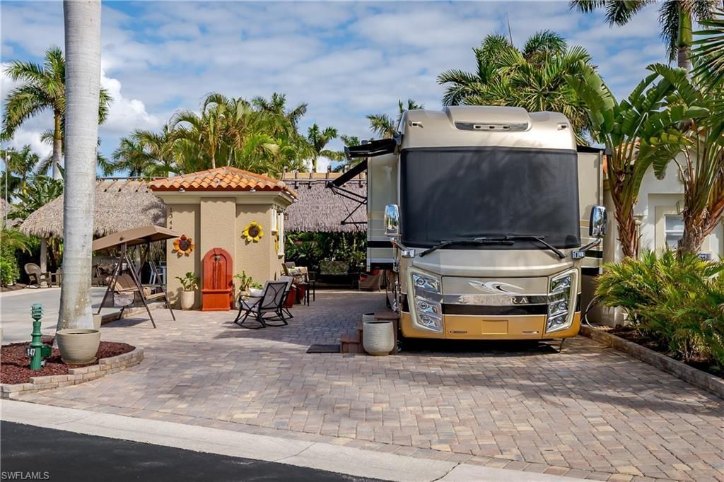 13446 Ladyfish Ln, Naples, FL 34114 Photo