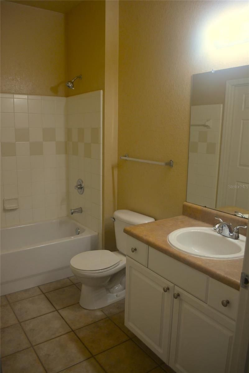 5701 Soldier Circle, Unit 104, Sarasota, FL 34233 Photo