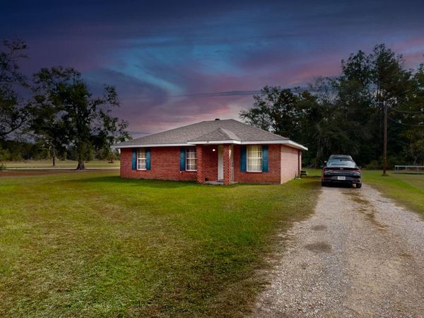 1118 Pinder Ln, DeQuincy, LA 70633