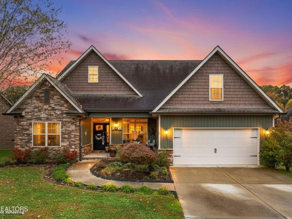 643 Carrington Blvd, Lenoir City, TN 37771