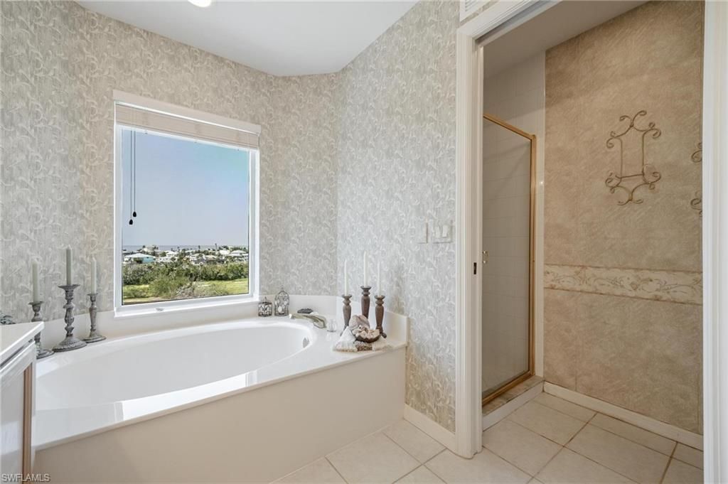 4191 Bay Beach Ln, Unit 253, Fort Myers Beach, FL 33931 Photo