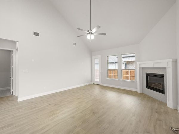 1009 Wasatch Court, Burleson, TX 76028