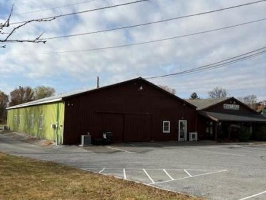 1064 Memorial Highway, Oley, PA 19547 Main Photo