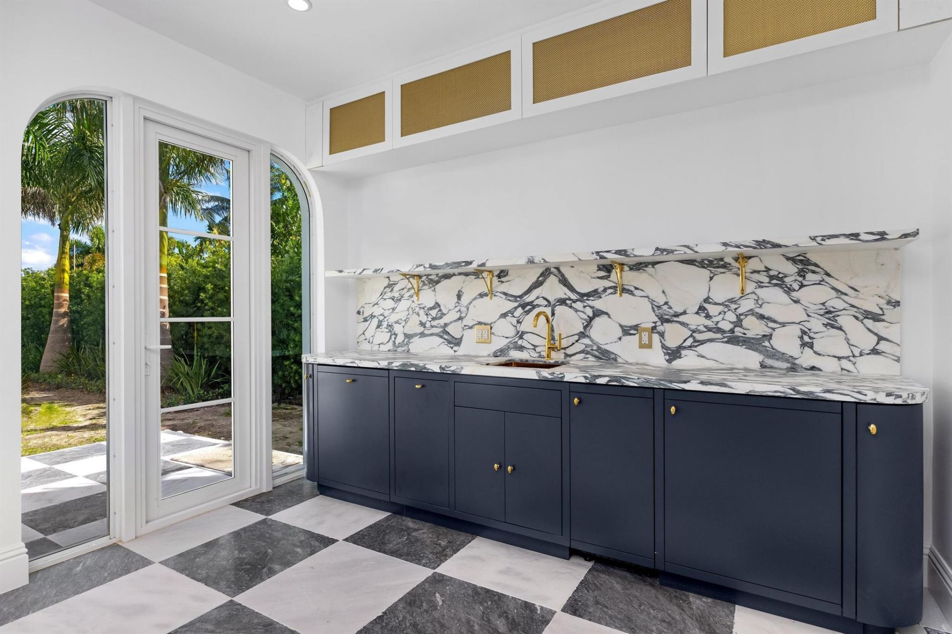 1246 N Lake Way, Palm Beach, FL 33480 Photo