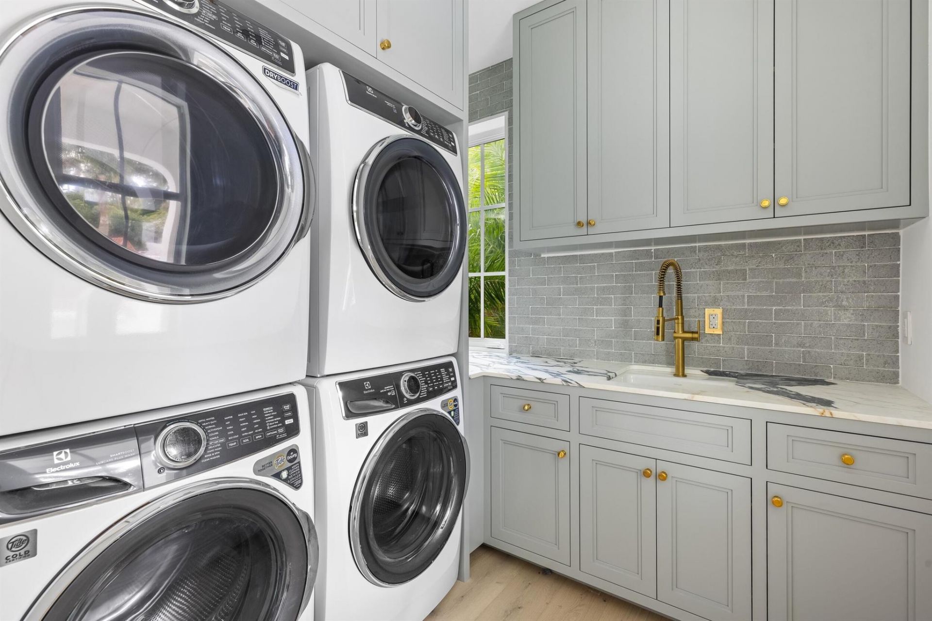 1246 N Lake Way, Palm Beach, FL 33480 Photo