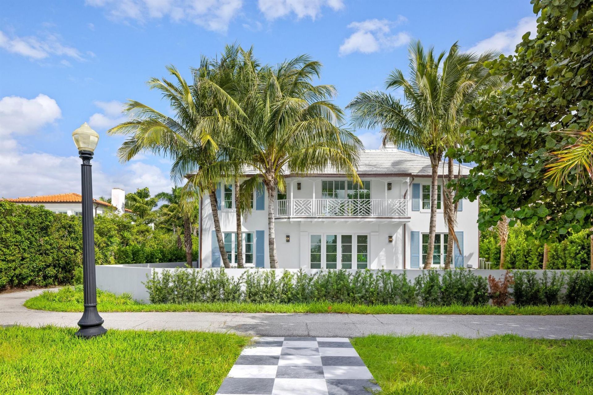 1246 N Lake Way, Palm Beach, FL 33480 Photo