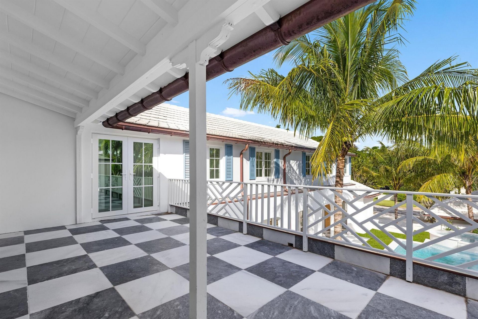 1246 N Lake Way, Palm Beach, FL 33480 Photo