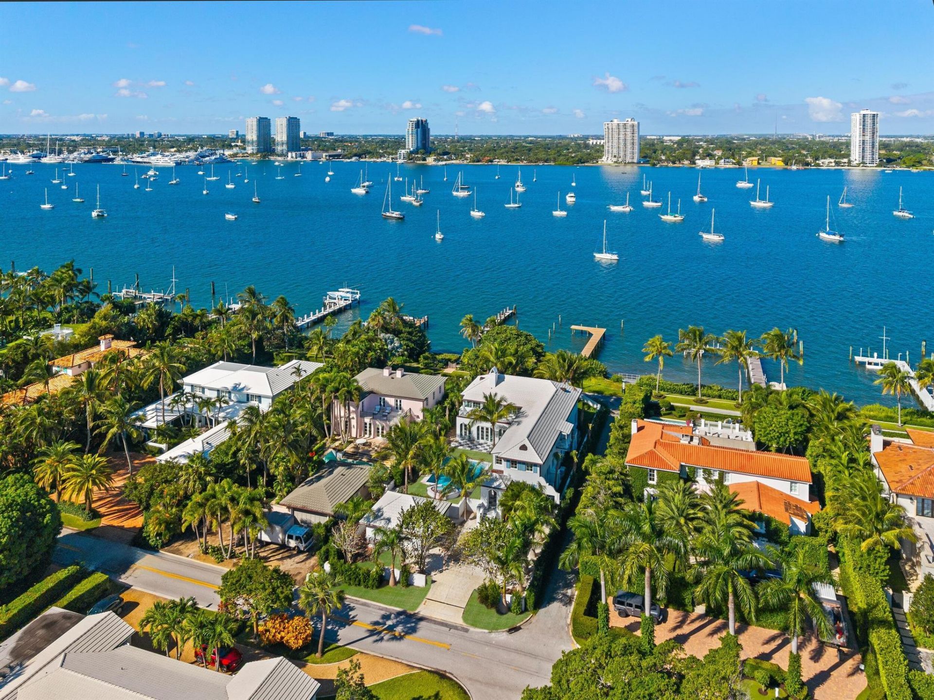 1246 N Lake Way, Palm Beach, FL 33480 Photo