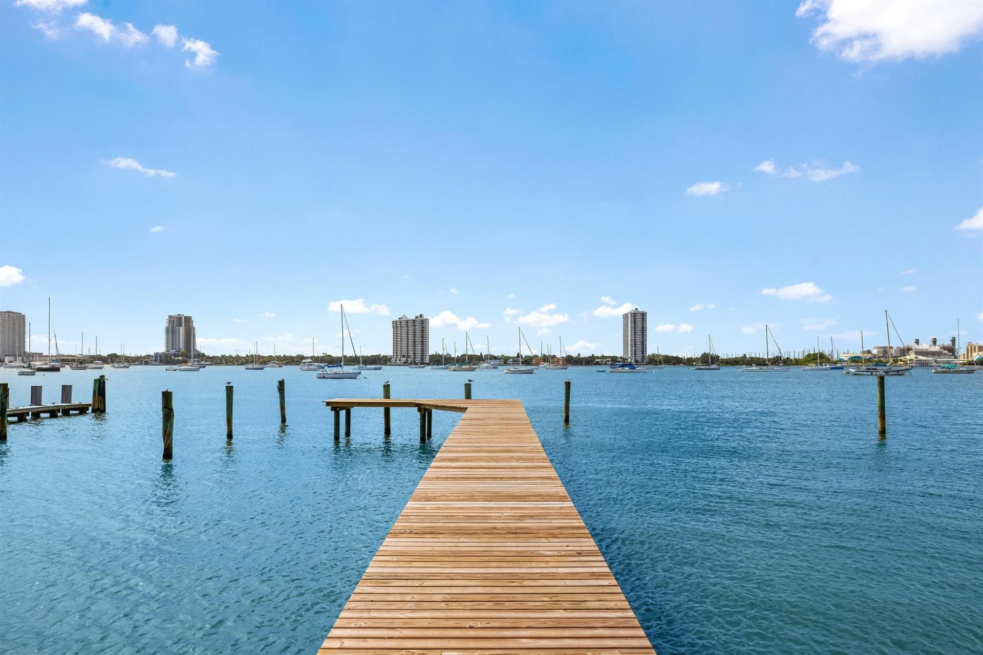 1246 N Lake Way, Palm Beach, FL 33480 Photo