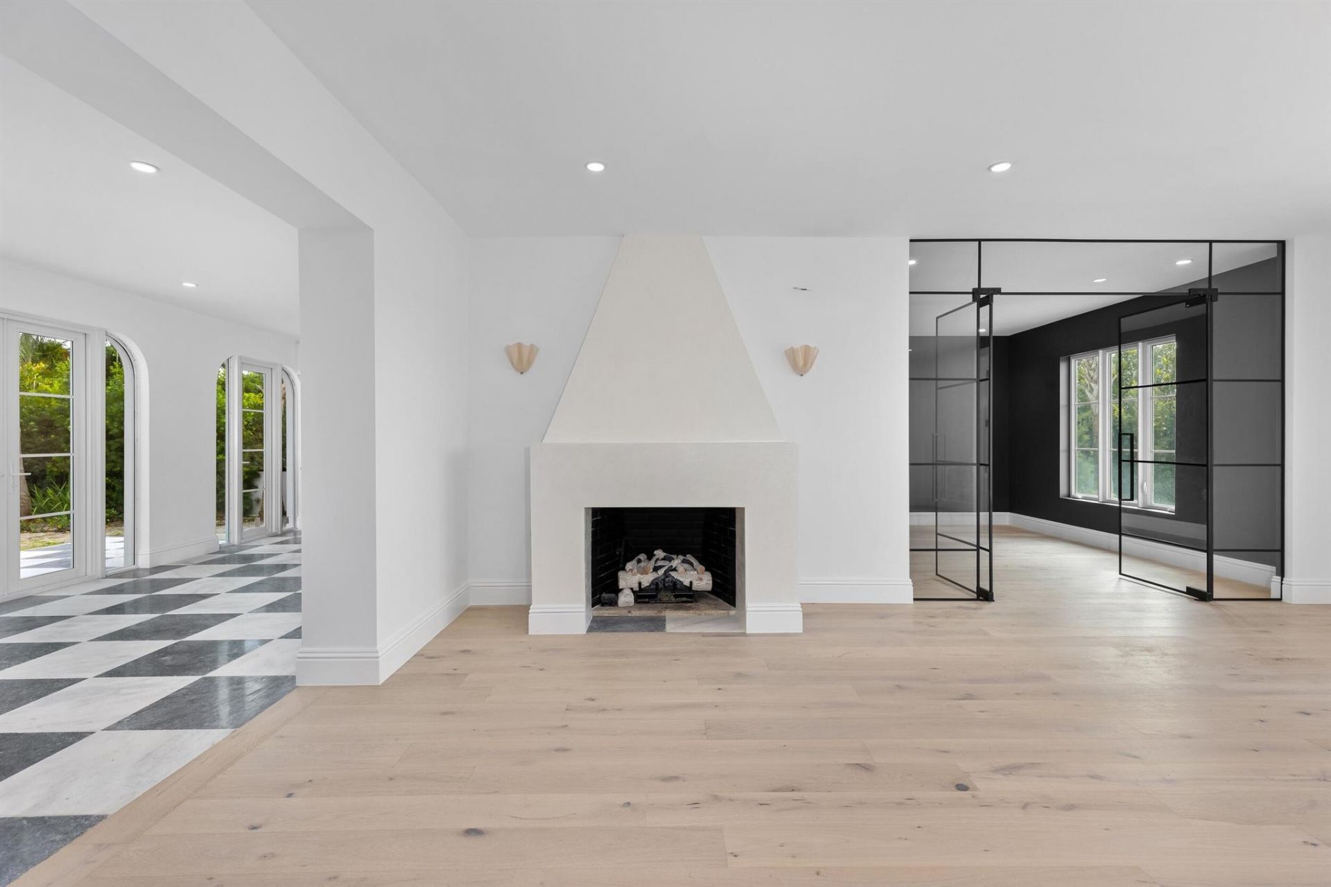 1246 N Lake Way, Palm Beach, FL 33480 Photo