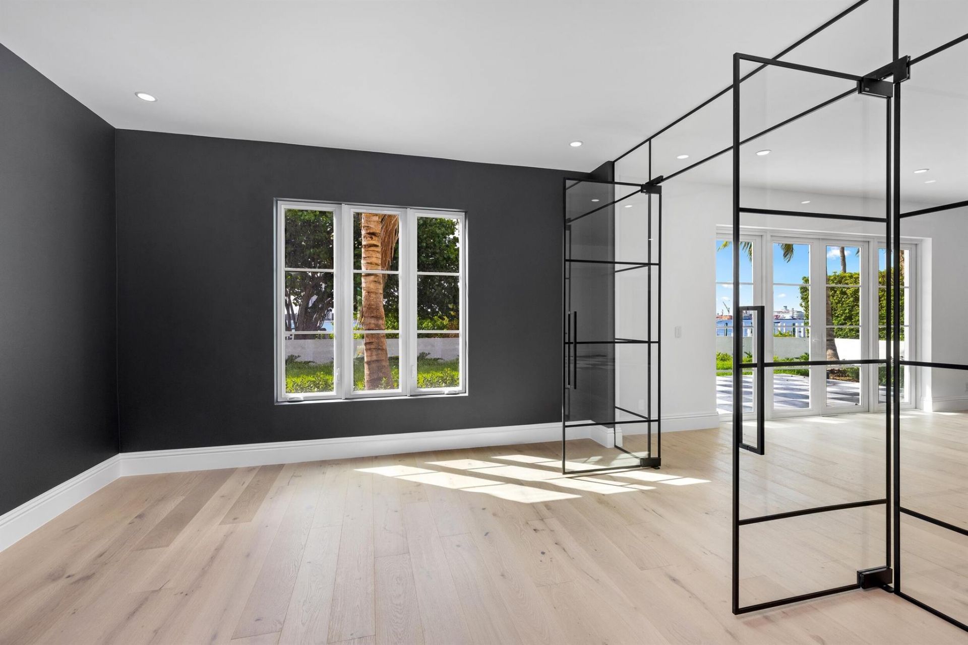 1246 N Lake Way, Palm Beach, FL 33480 Photo