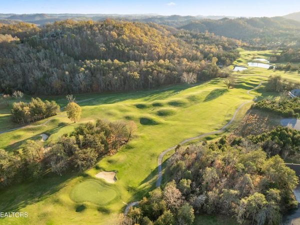126 Legends Place, Tazewell, TN 37879