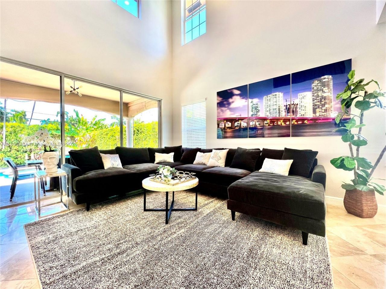 Please Call For Address, Hollywood, FL 33019 Photo