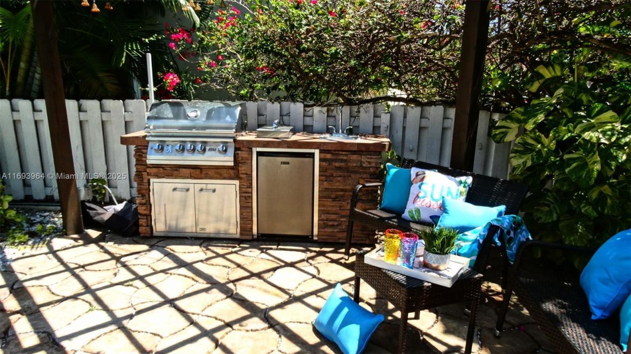 Please Call For Address, Hollywood, FL 33019 Photo