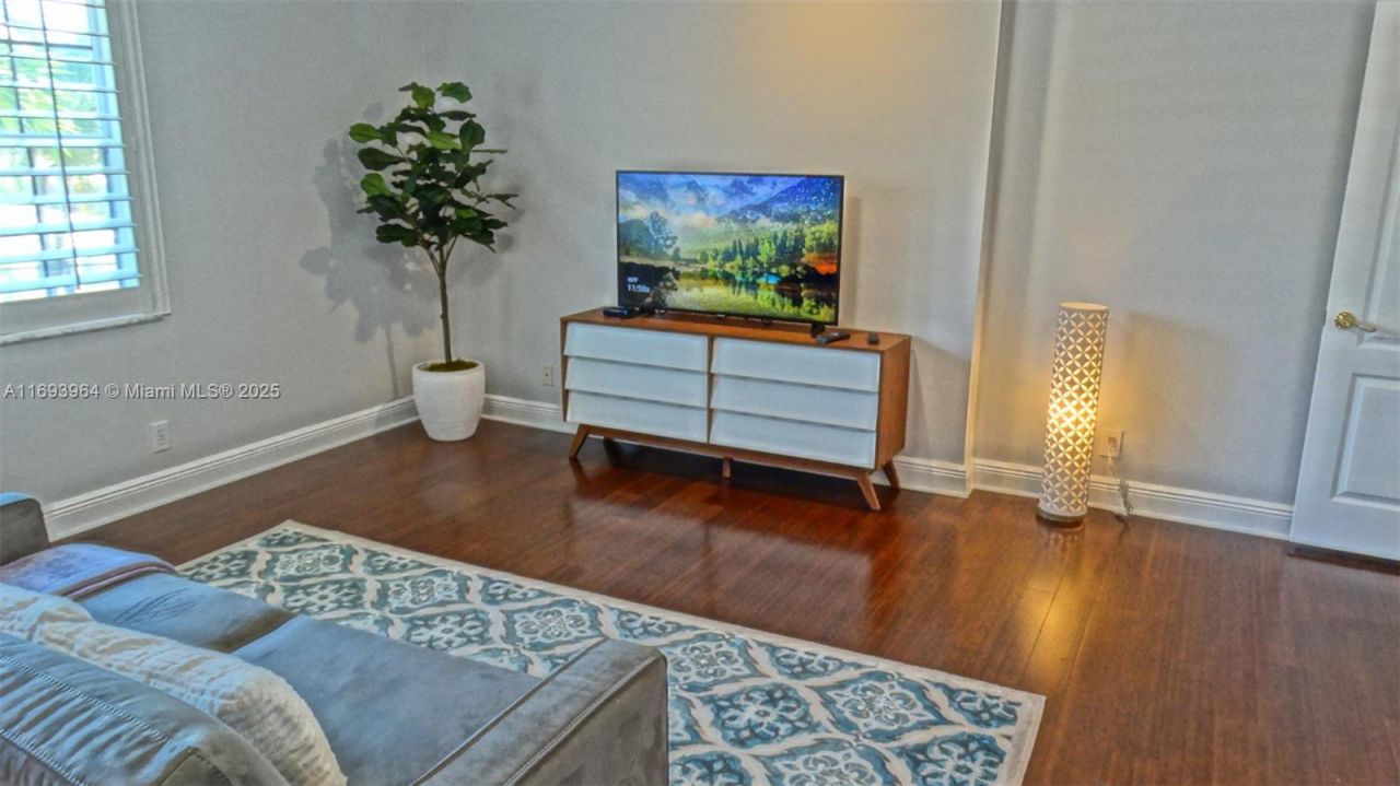 Please Call For Address, Hollywood, FL 33019 Photo