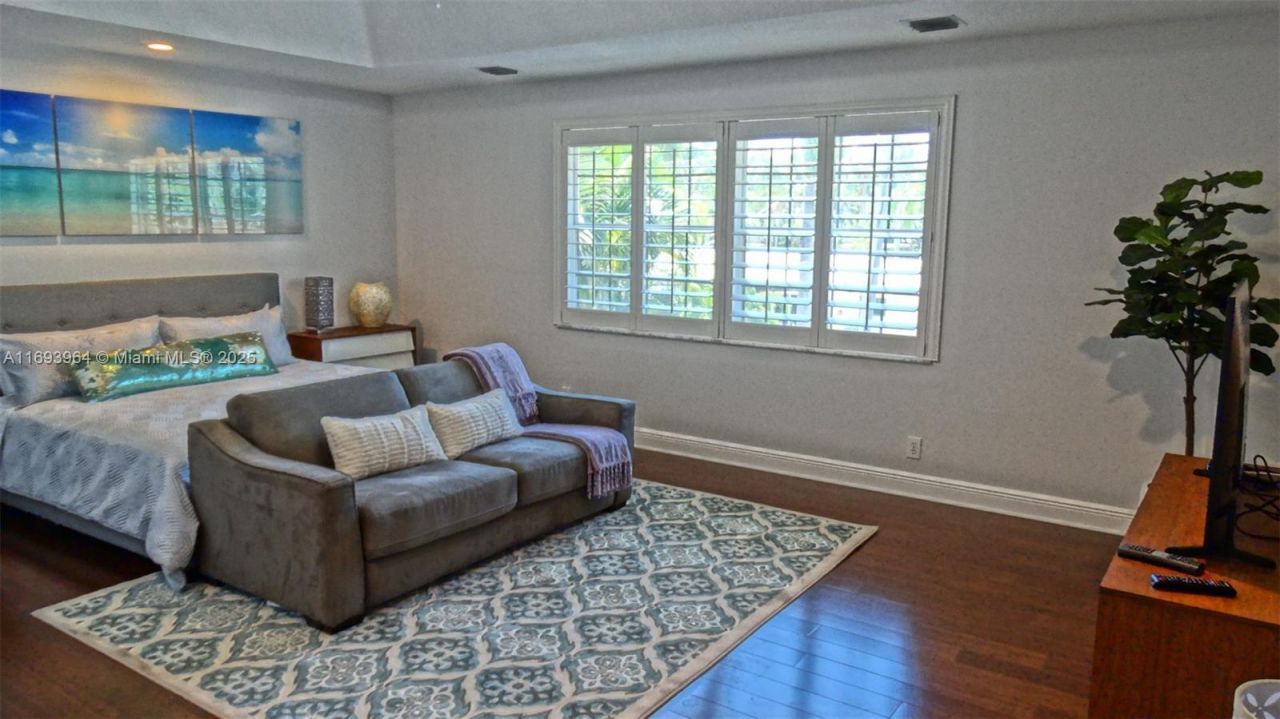 Please Call For Address, Hollywood, FL 33019 Photo