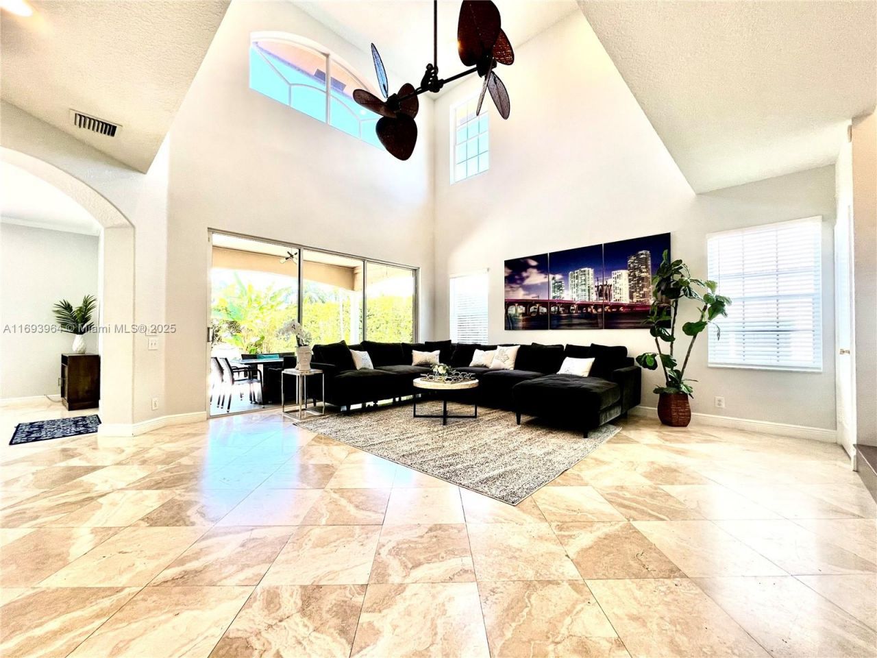 Please Call For Address, Hollywood, FL 33019 Photo