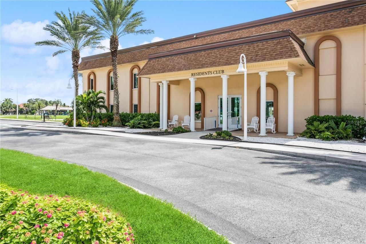 5200 Brittany Drive S, Unit 1708, Saint Petersburg, FL 33715 Photo