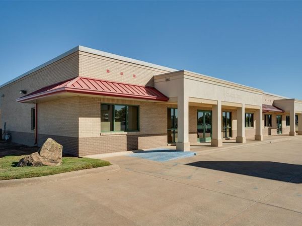 2618 Old Iowa Park Road, Wichita Falls, TX 76306