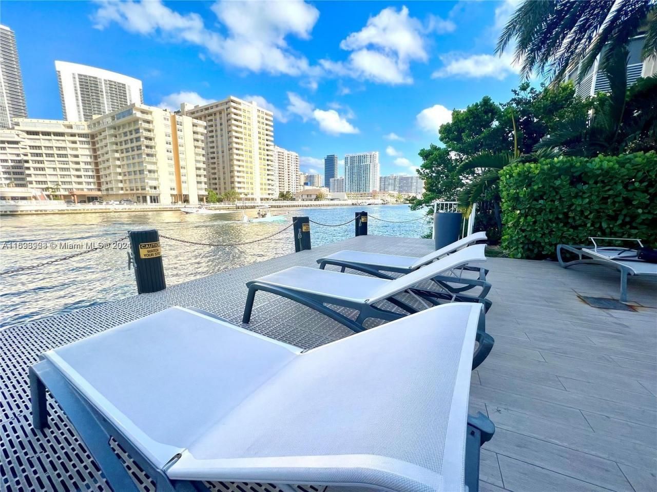 2602 E Hallandale Beach Blvd, Unit R1606, Hallandale Beach, FL 33009 Photo