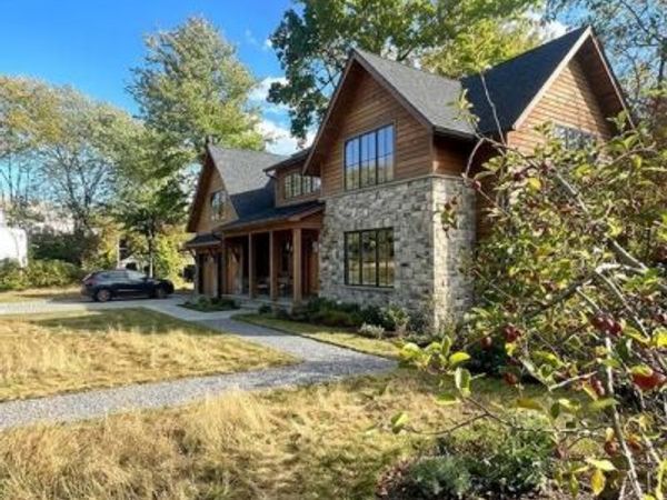 11 PERSHING AVENUE, EAGLEVILLE, PA 19403