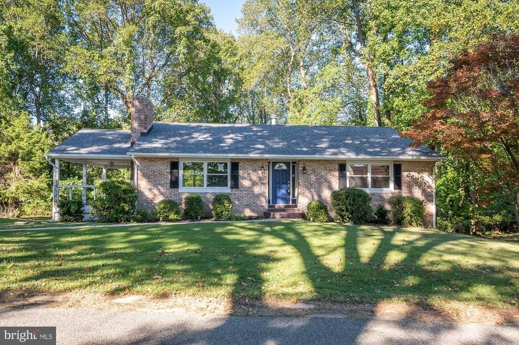 3706 Bayview Drive, Chesapeake Beach, MD 20732 Main Photo