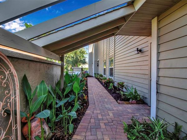 3410 AVENIDA MADERA, Unit B, BRADENTON, FL 34210