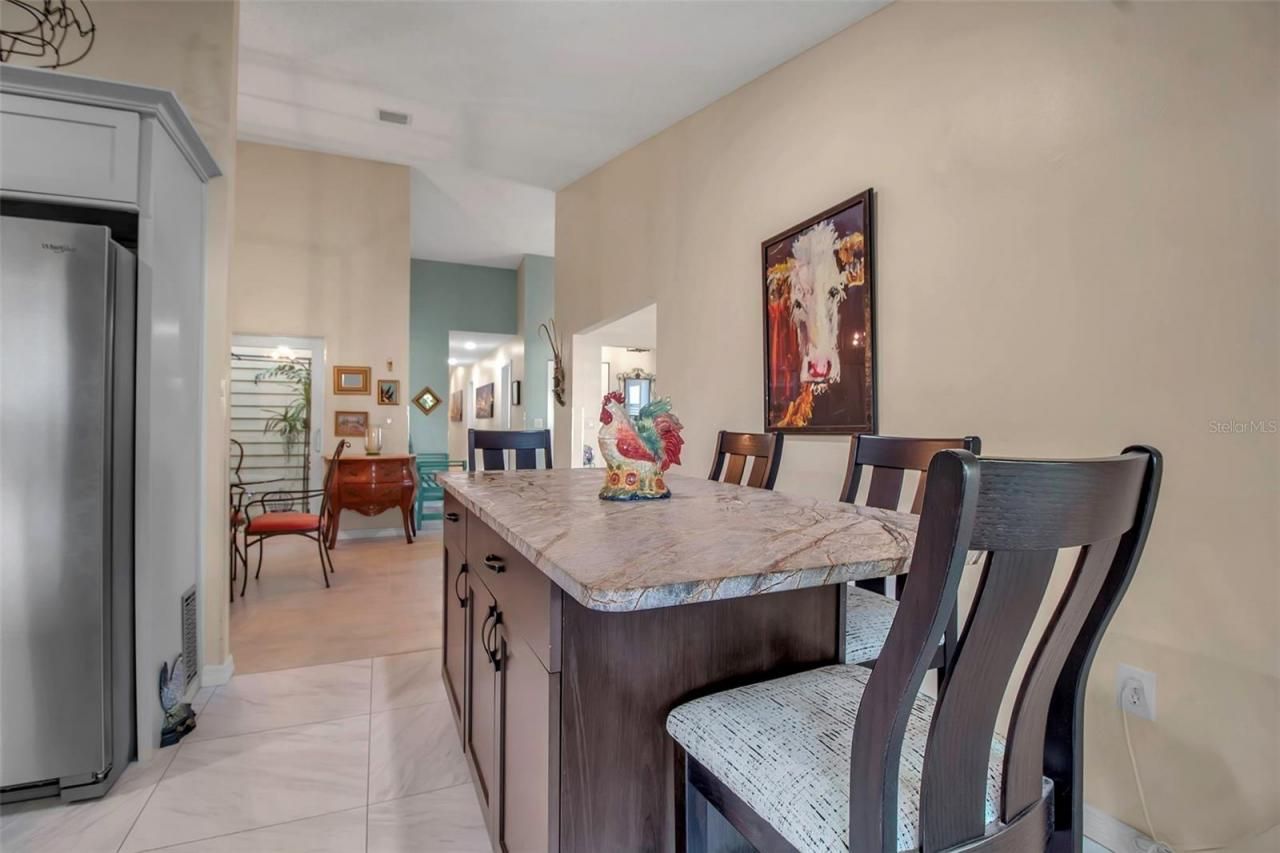 3410 Avenida Madera, Unit B, Bradenton, FL 34210 Photo