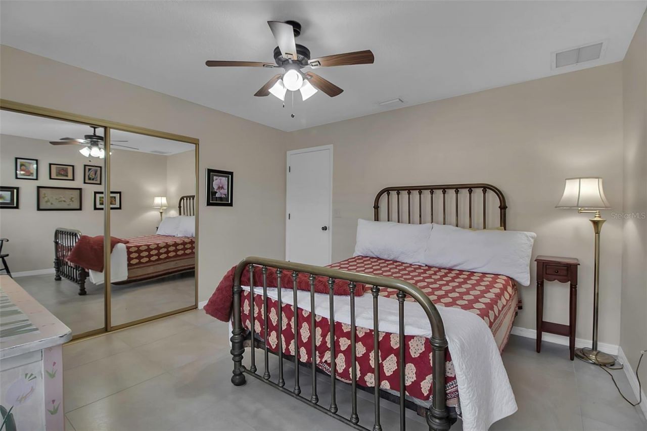 3410 Avenida Madera, Unit B, Bradenton, FL 34210 Photo