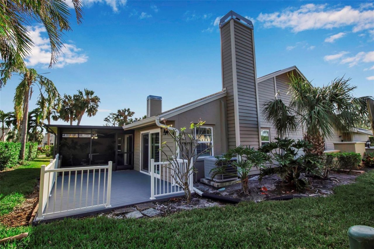 3410 Avenida Madera, Unit B, Bradenton, FL 34210 Photo