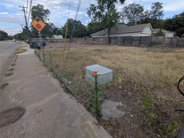 7403A Guadalupe ST, Austin, TX 78752