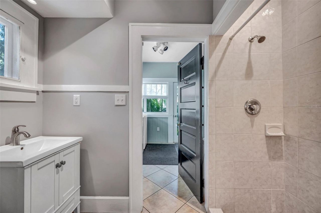 455 13th Avenue Ne, Saint Petersburg, FL 33701 Photo