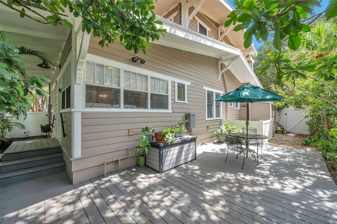 455 13th Avenue Ne, Saint Petersburg, FL 33701 Photo