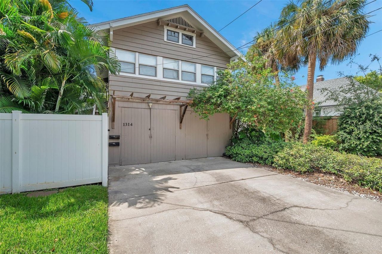 455 13th Avenue Ne, Saint Petersburg, FL 33701 Photo