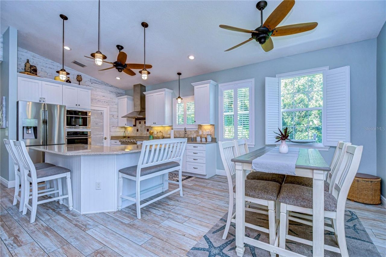 262 Banana Road, Palm Harbor, FL 34683 Photo