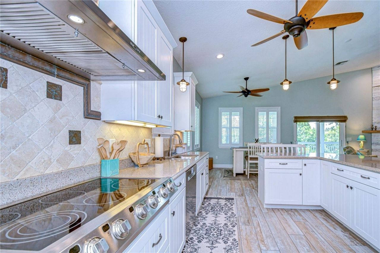 262 Banana Road, Palm Harbor, FL 34683 Photo