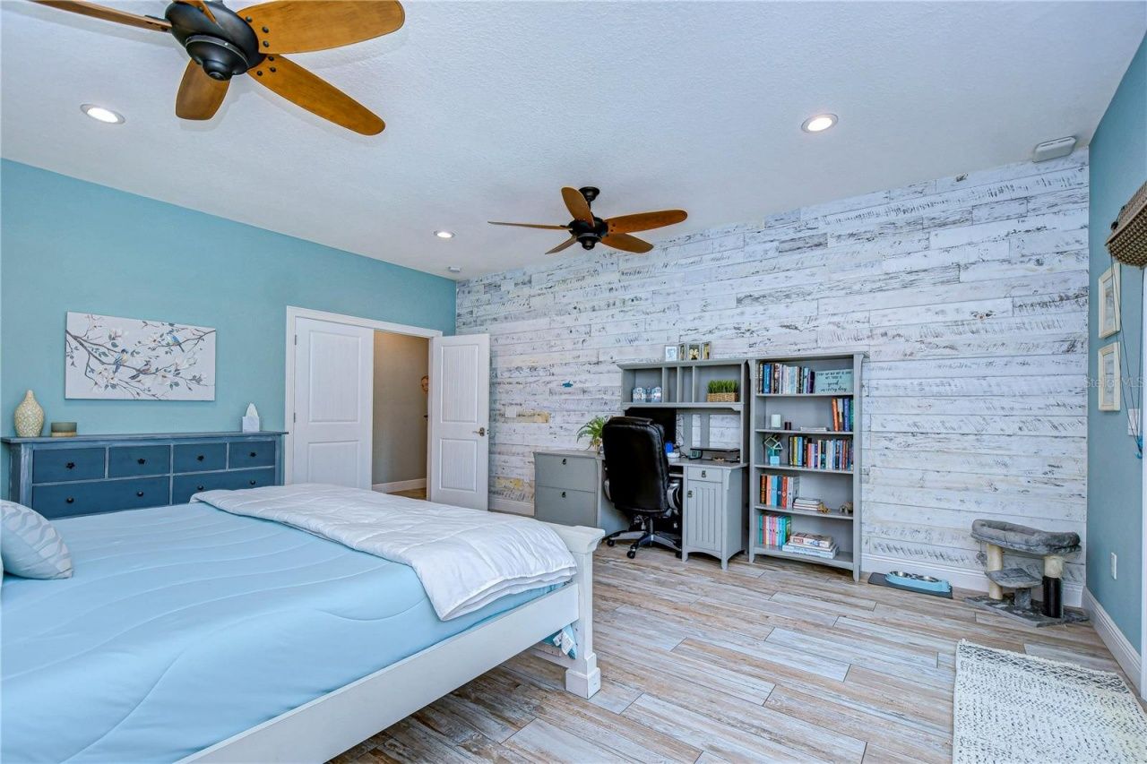 262 Banana Road, Palm Harbor, FL 34683 Photo