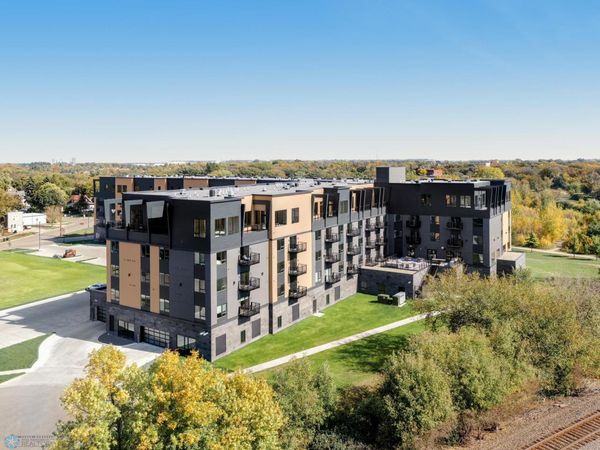 505 OAK Street N, Unit 501, Fargo, ND 58102