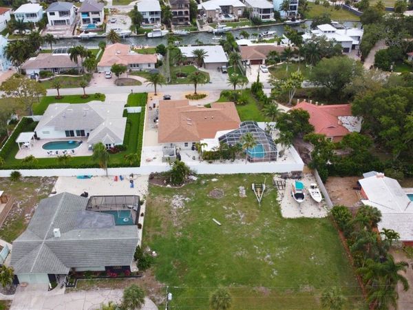 SOUTHPOINTE DRIVE, SARASOTA, FL 34231