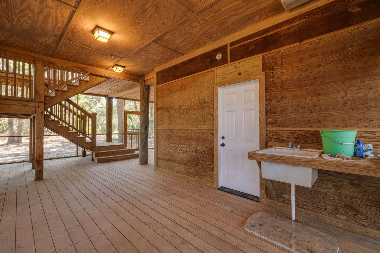 362 Pelican Flight Drive Photo 30