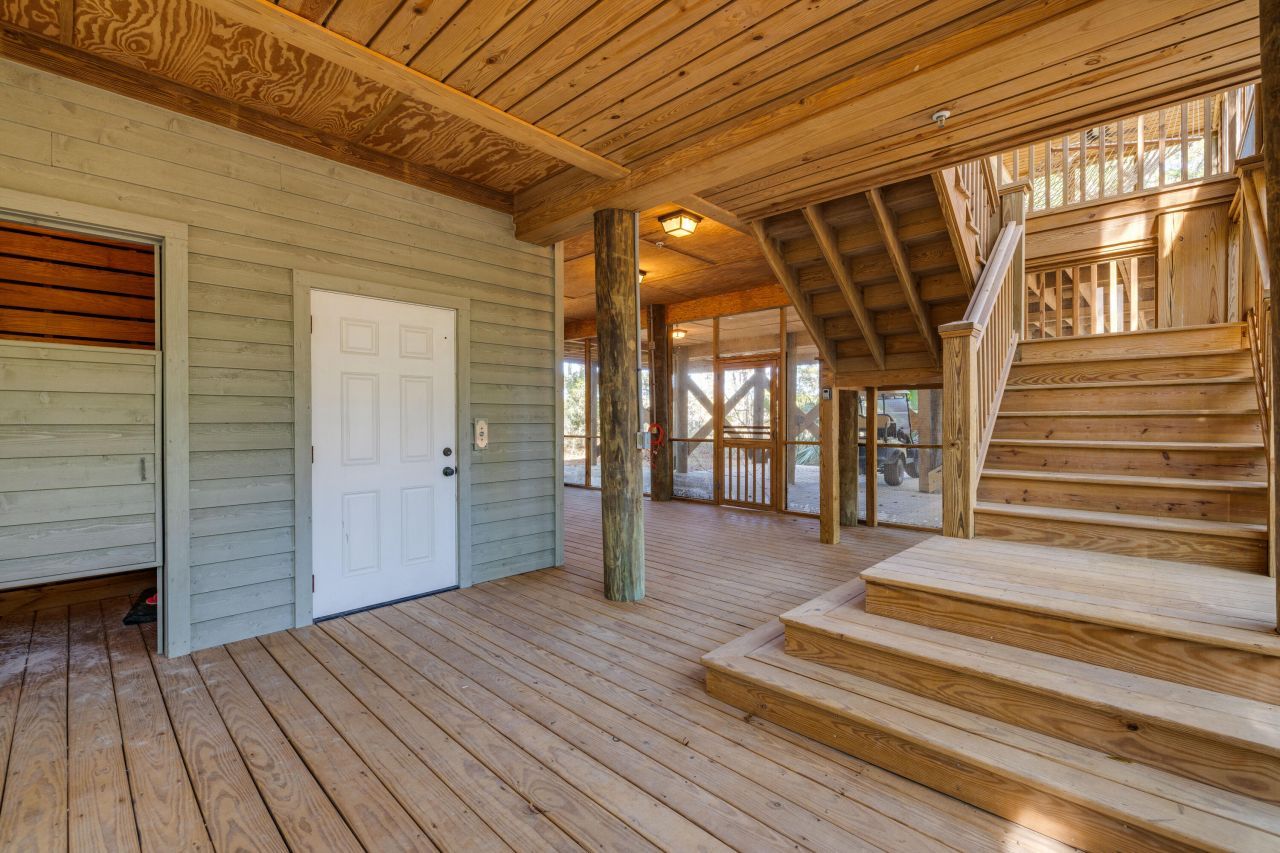 362 Pelican Flight Drive Photo 31