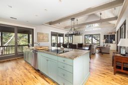 362 Pelican Flight Drive photo 4