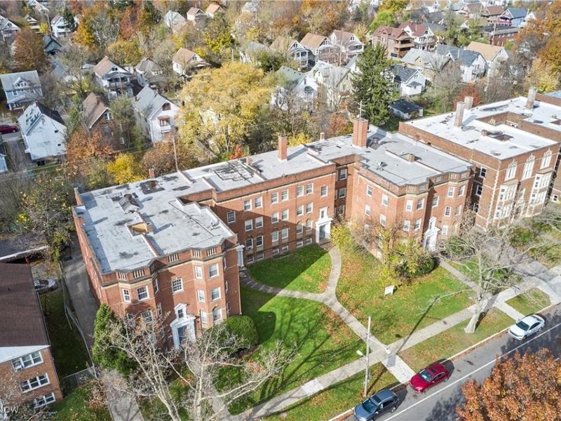 3016 S Moreland Boulevard, Shaker Heights, OH 44120 Photo 7