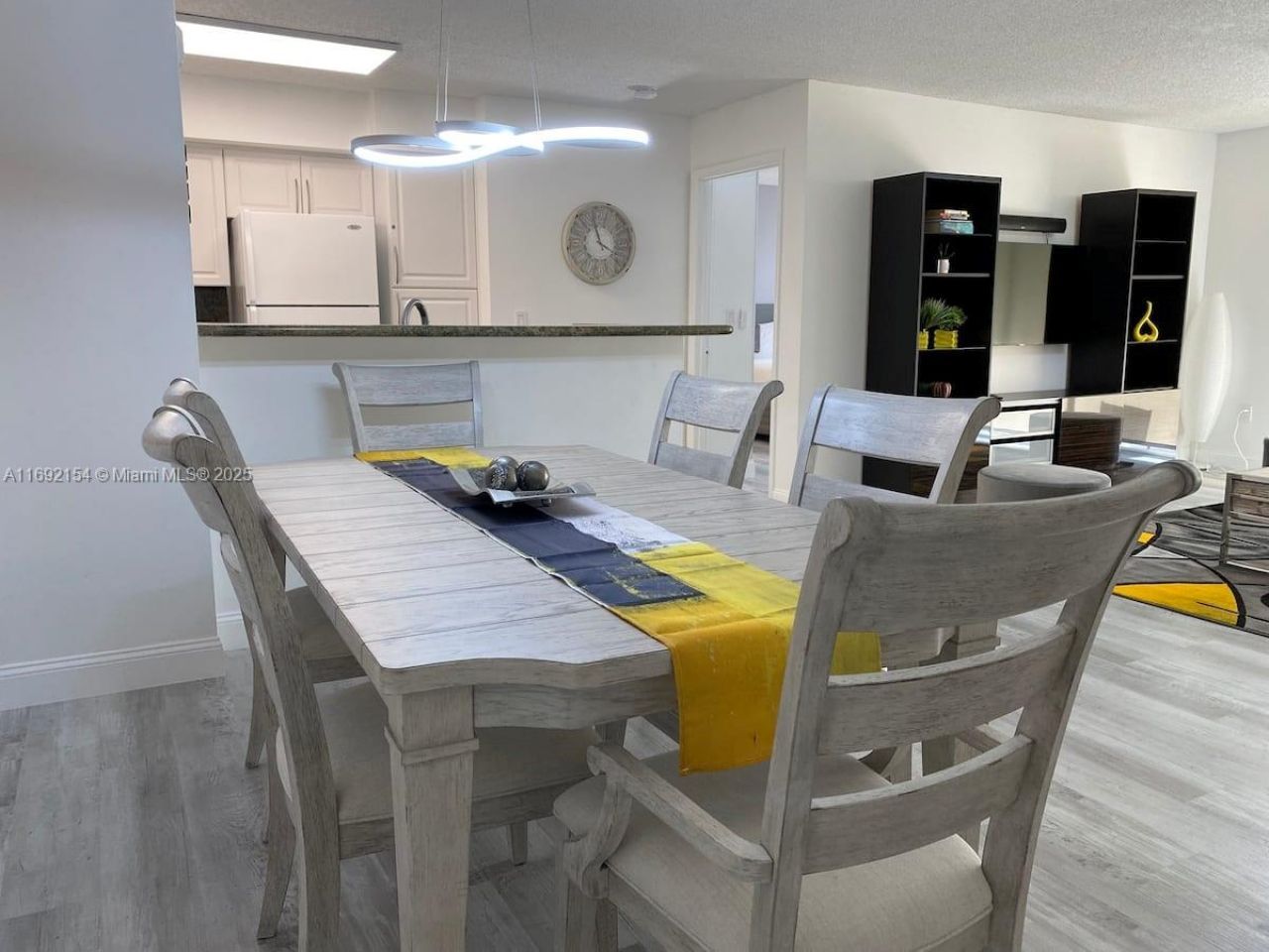 19999 E Country Club Dr, Unit 1403, Aventura, FL 33180 Photo