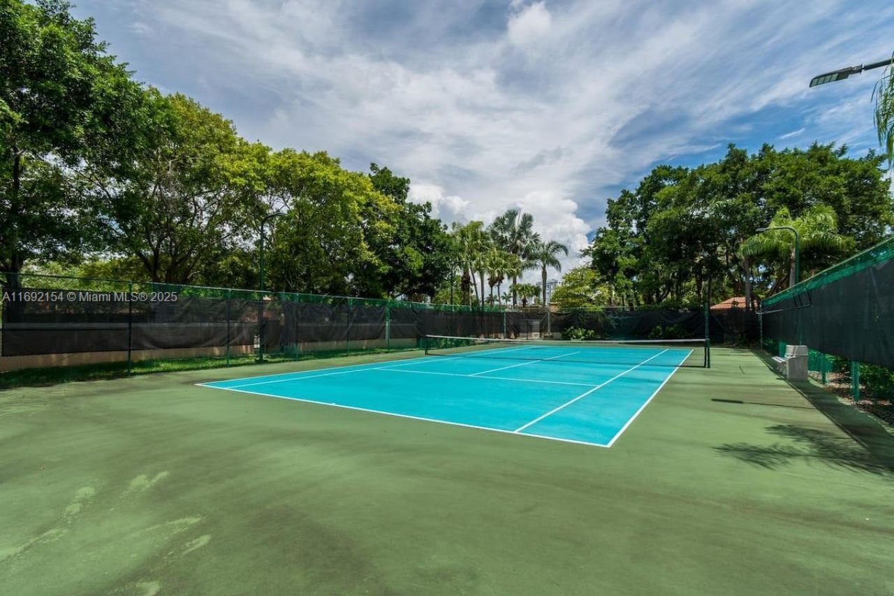 19999 E Country Club Dr, Unit 1403, Aventura, FL 33180 Photo