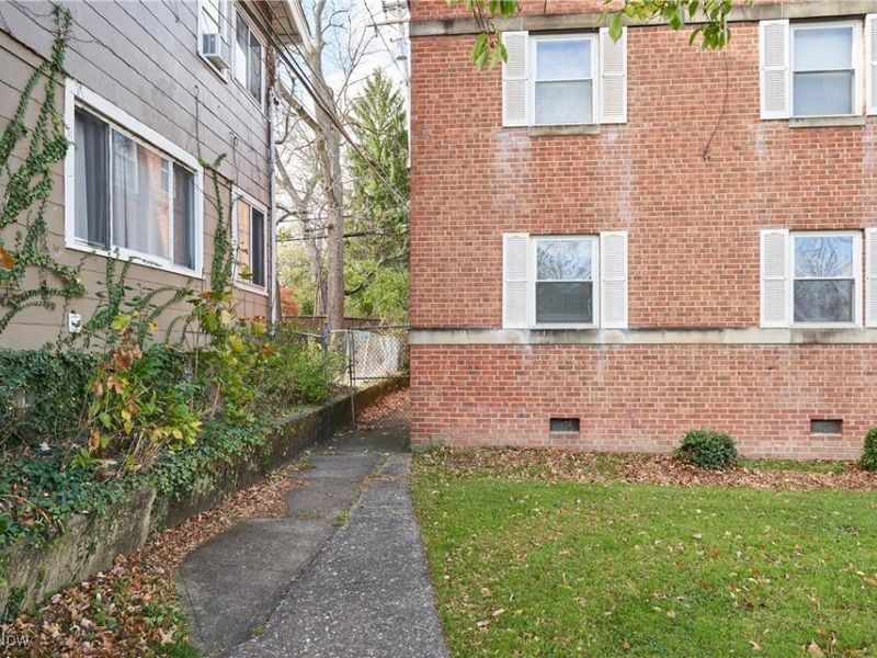 1608 Coventry Road, East Cleveland, OH 44118 Photo 9